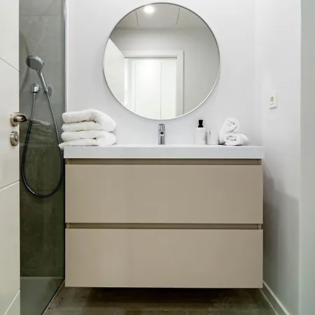 Apartment Jdg 59-5-3a *